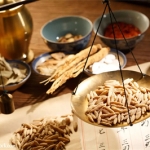 中秋节吃月饼的来历