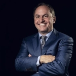 英特尔新CEO发声：10nm太冒险 独立显卡明年发